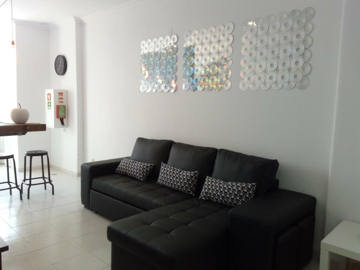 Apartmán In Bed With Lisbon 11K Amadora Exteriér fotografie